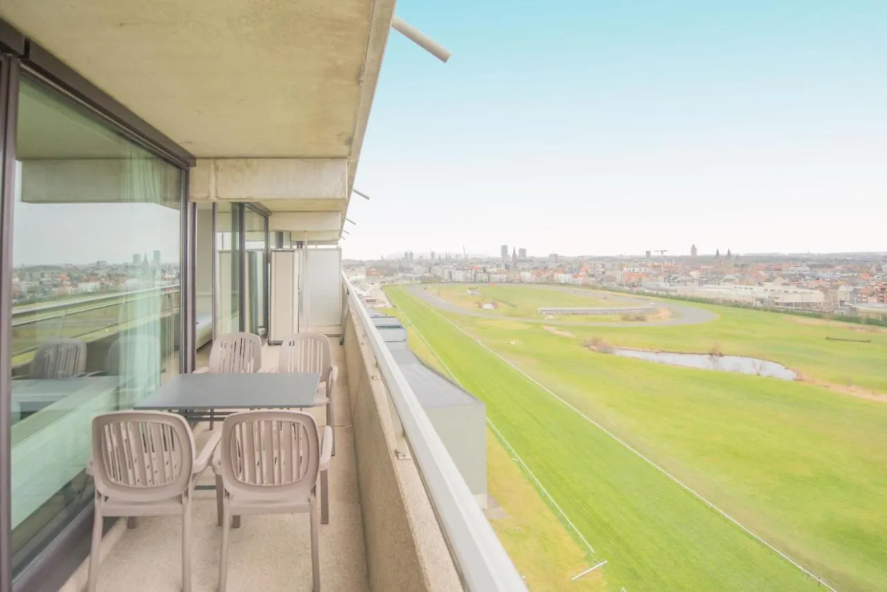 Golf 12 Apartment Ostend