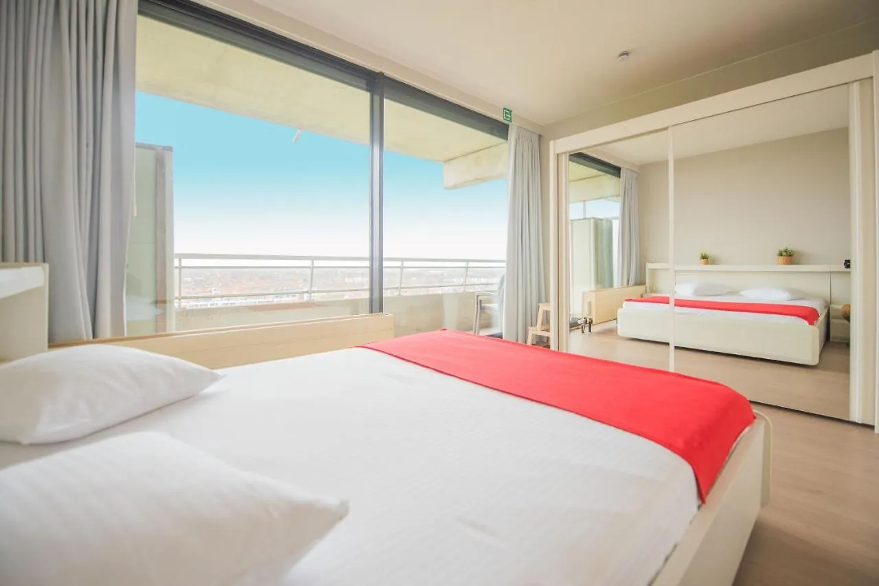 Golf 12 Apartment Ostend Belgium